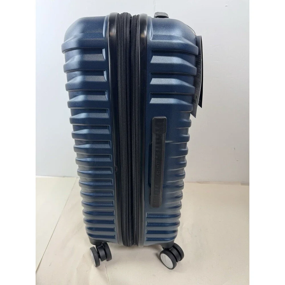 Samsonite Spin Tech 6 Carry-On Spinner Suitcase Luggage